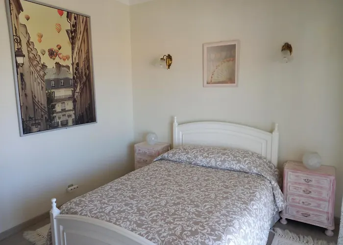 Villa Vitoria Nazaré